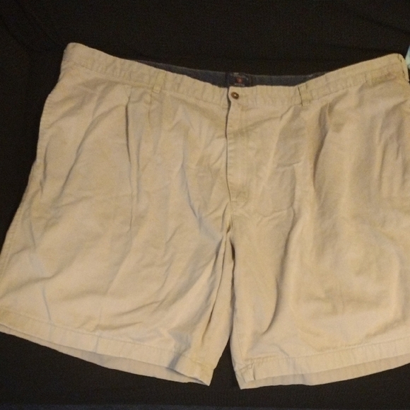 Saddlebred Big And Tall Men's Tan Shorts​​ - Picture 1 of 3